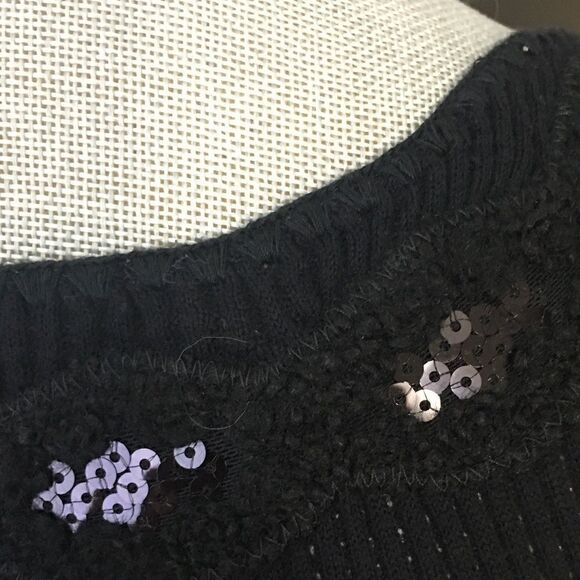 Free People Black Button Ruffle Edge Sweater Sz S - Picture 4 of 5